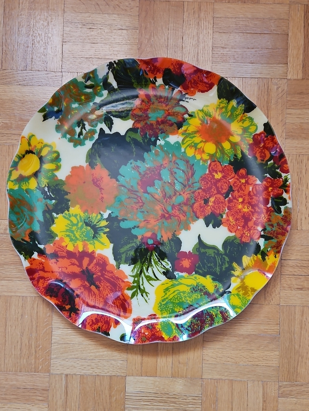 FAB Product Floral Decorative Wall Plate with Hardy-Glenwood Label